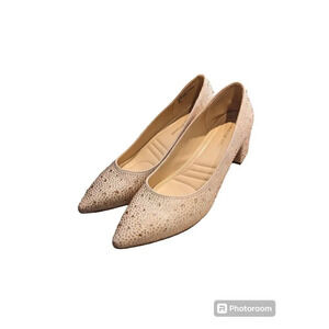 Adrianne Vittadini rhinestone rose shoes size 9M